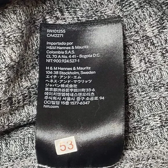 H&M Divided Womens Long Sleeve Gray Knit Dress Size 12 - Picture 5 of 10